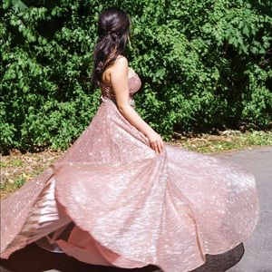 Meet your Posher, Sara